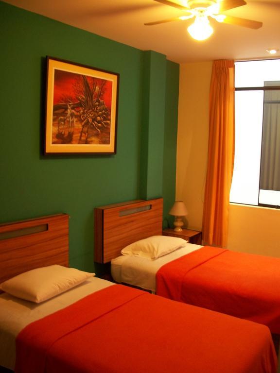 נאסקה Hostal Hellen Ross מראה חיצוני תמונה
